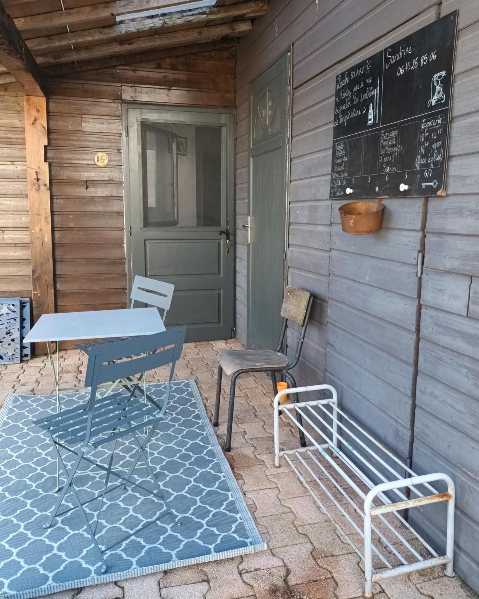 Le Miraillet, Chambre Hote Saint-Illide Eksteriør billede
